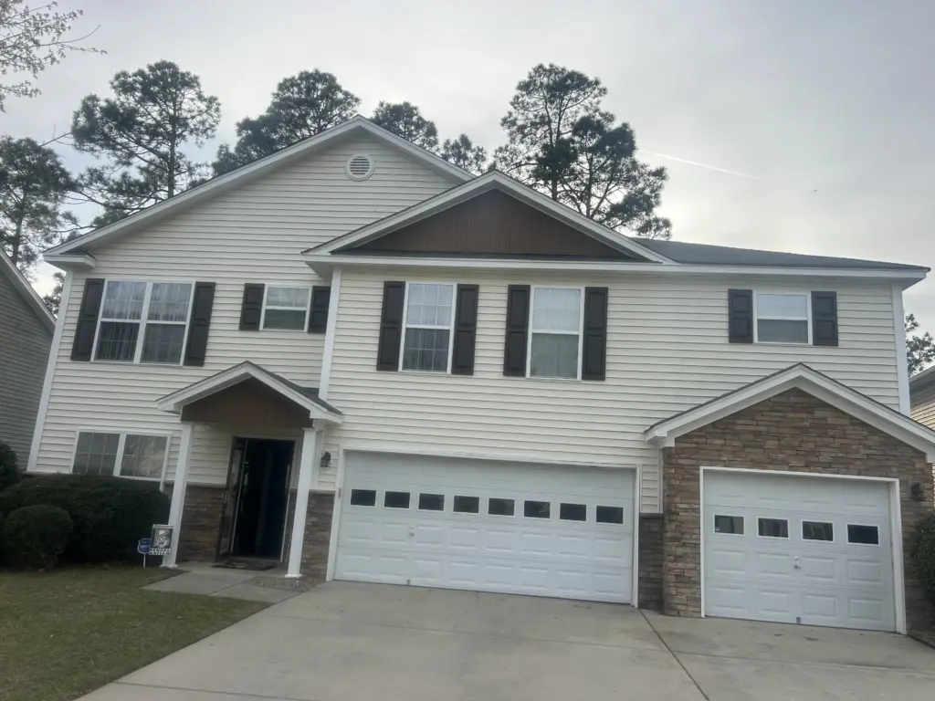 Exterior house painting in the Columbia, SC Midlands